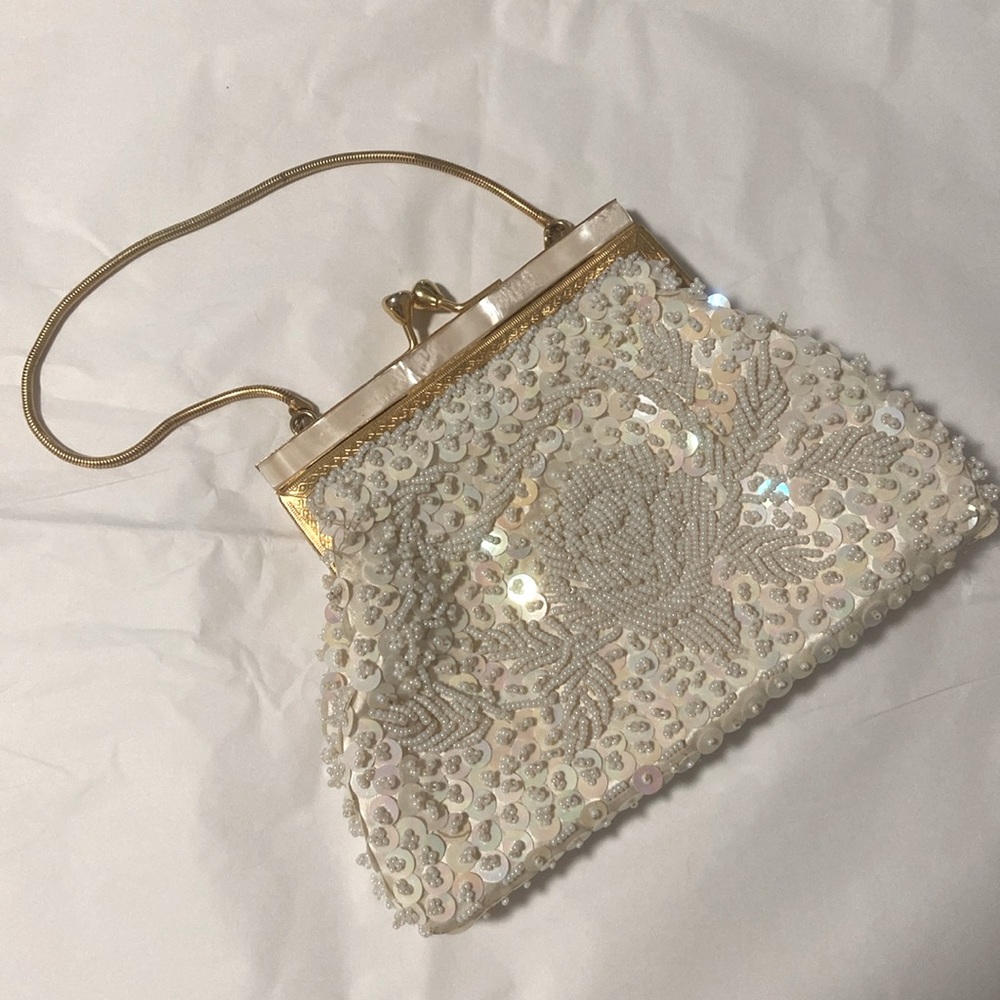 Vintage hand-beaded mini-purse